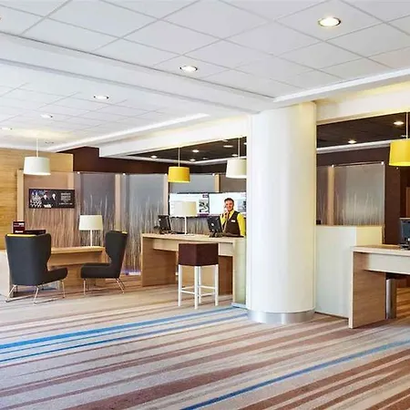 Mercure Centrum Отель 4*