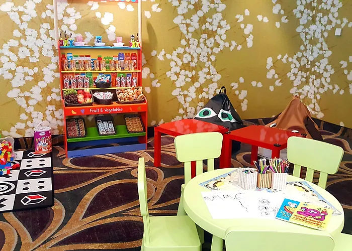 מלון Mercure Centrum 4*