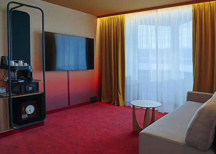 Mercure Centrum מלון