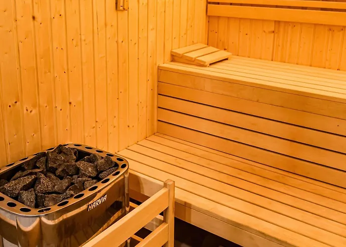 Mercure Centrum מלון