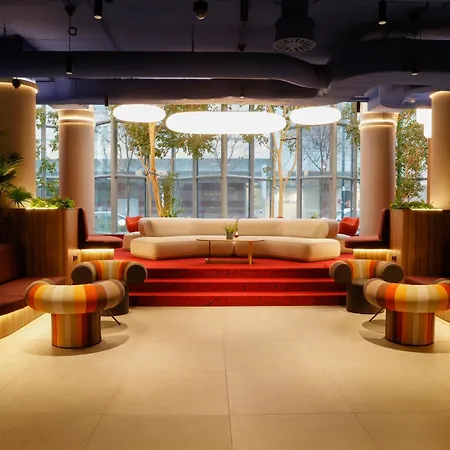 Mercure Centrum Hotel 4*