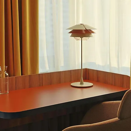 メルキュール セントラム 4* ワルシャワ