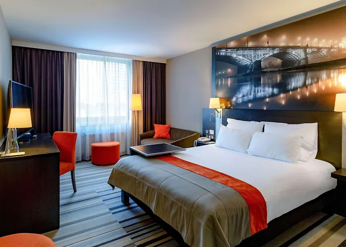 Mercure Centrum Hotel 4*